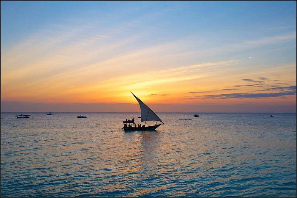 Dhau-Kreuzfahrt zum Sonnenuntergang in Stone Town