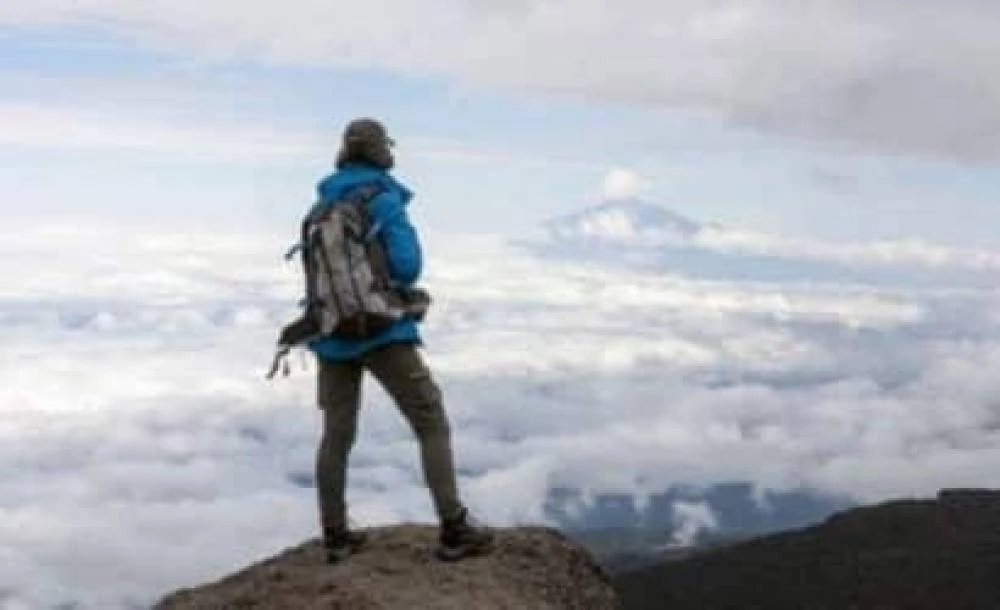 7-Tage Kilimanjaro Marangu Route (Hüttenunterkunft)